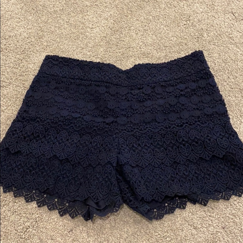 Loft Navy Eyelet Riviera Short